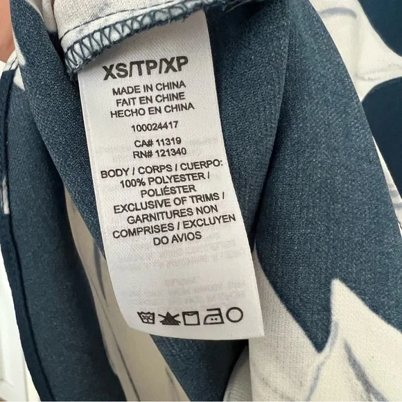 Dynamite Blouse - Picture 4 of 5